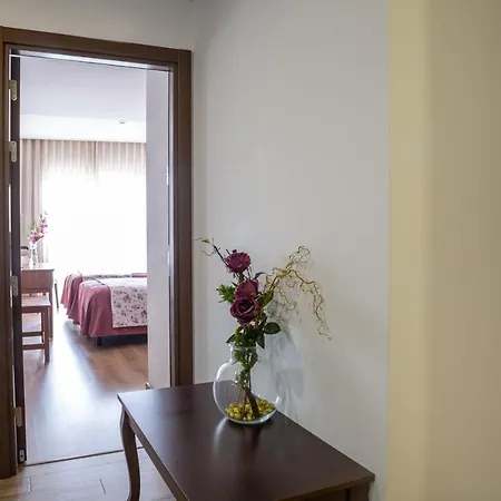 Nossa Senhora Da Paz Otel