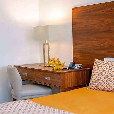 Hotel Nossa Senhora Da Paz 2*