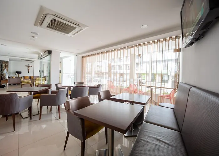 Nossa Senhora Da Paz Hotel